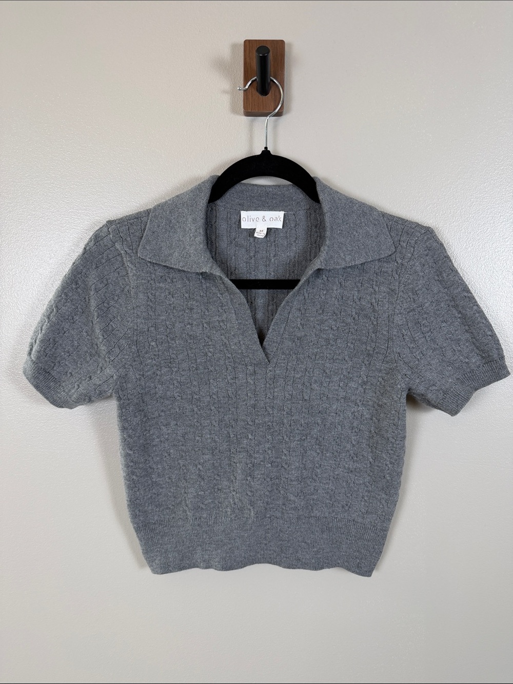 Olive & Oak Gray Short-Sleeve Cable Knit Polo Sweater